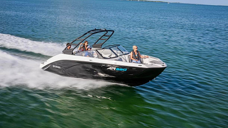 Катер Yamaha AR220